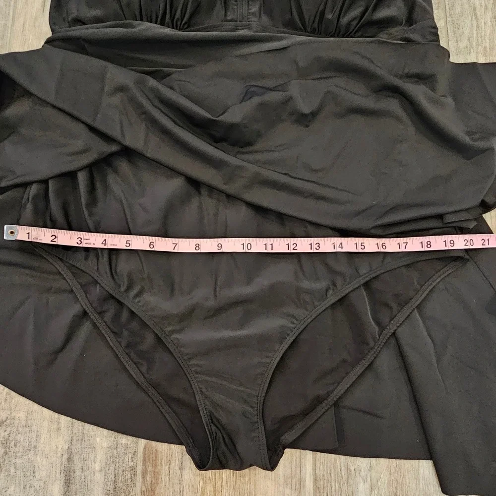 torrid black one
